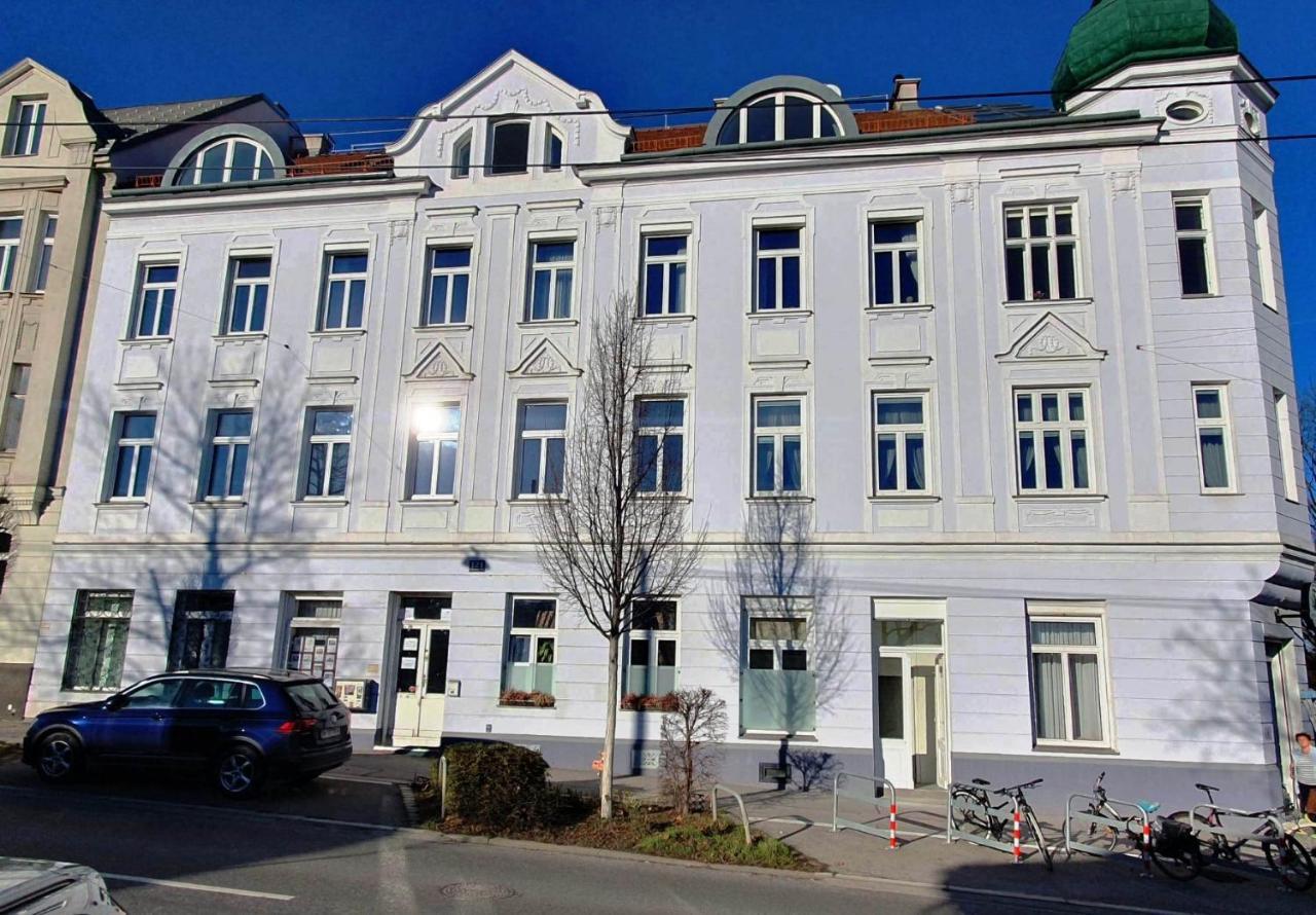 Mezzanine De Grinzing Apartment Vienna Exterior photo